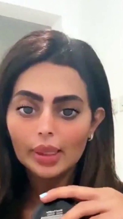 إلهام الفضالة تعلن اعتزال ابنتها