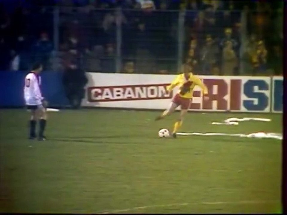 LENS  - LILLE  -  1981 - SAISON  1980/1981 -