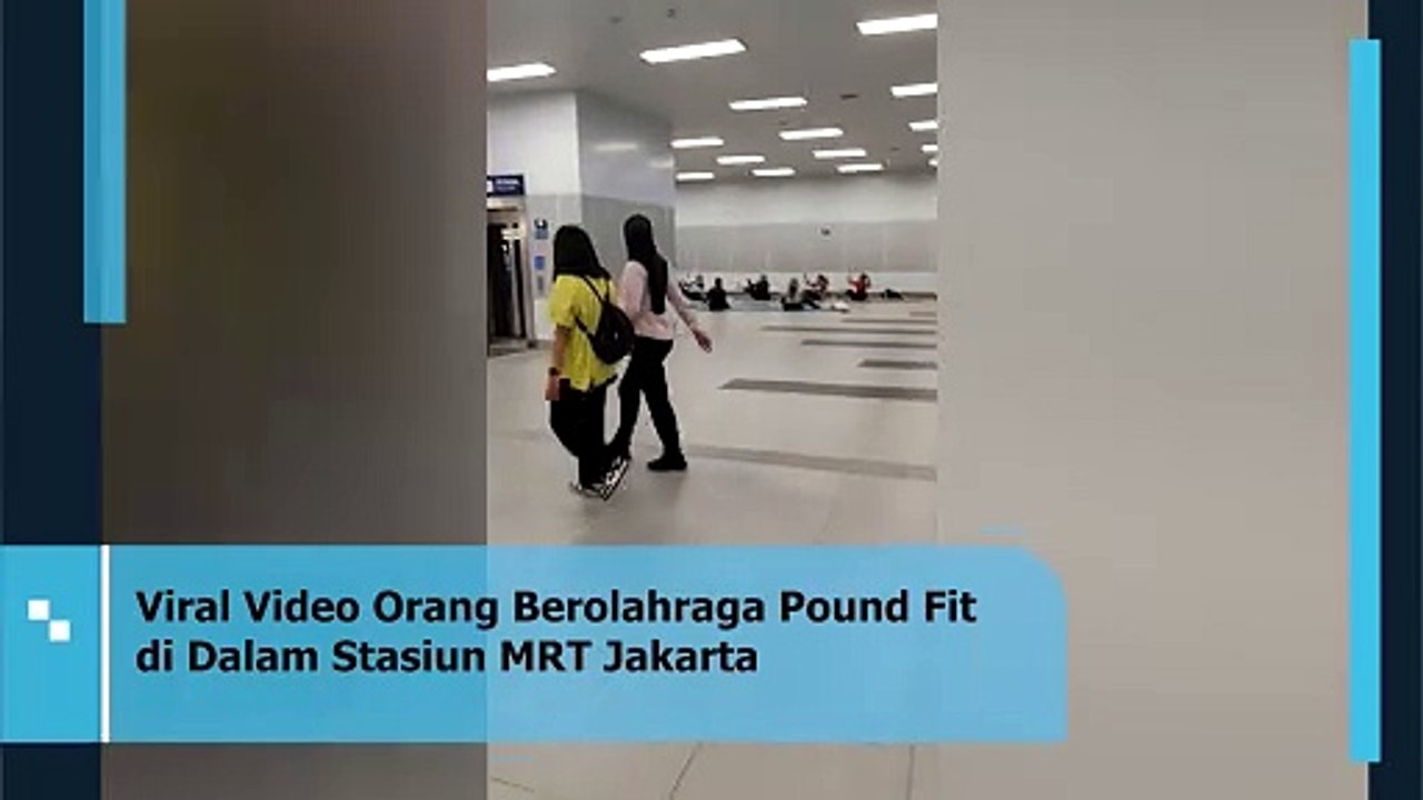 Viral! Ibu-Ibu Olahraga Pound Fit di Stasiun MRT Jakarta