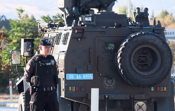 Nach Anschlag: Türkei fliegt Attacken auf PKK-Stellungen