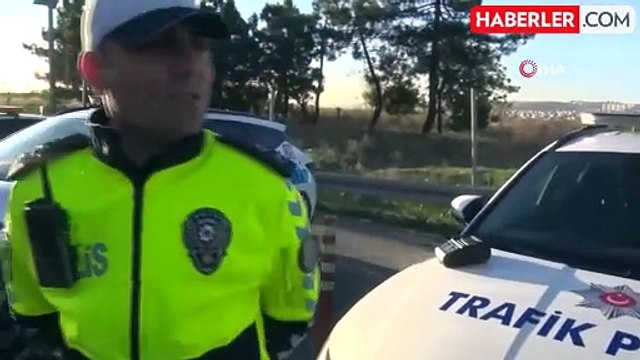 Emniyet şeridini ihlal eden sürücüden gazetecilere tepki: Yayınlayamazsınız, sizde öyle bir cesaret yok