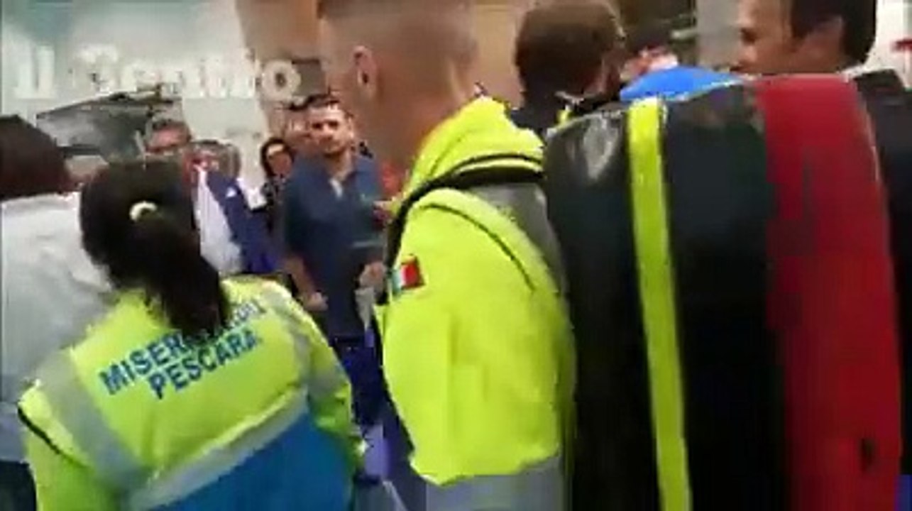 Rigopiano, la rabbia della mamma contro l'ex sindaco "Mio figlio