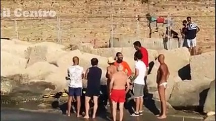 Disperso in mare, le ricerche e le ore di angoscia a riva