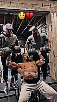 Shoulder Exercises Using Dumbbell Presses