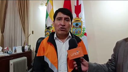 Carreteras expedidas en el departamento  de Chuquisaca  , la bloqueo  de padcoyo fue intervenido por la policía en horas de la mañana