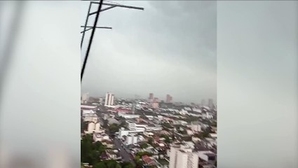 Do alto: Vídeo mostra chegada de forte temporal em Cascavel