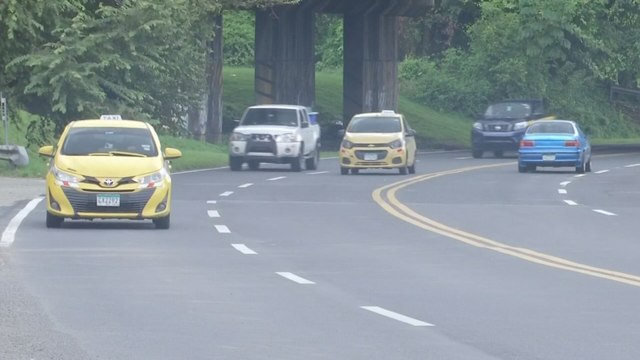 Choferes de plataformas digitales tienen hasta el 28 de octubre para retiro de rótulos