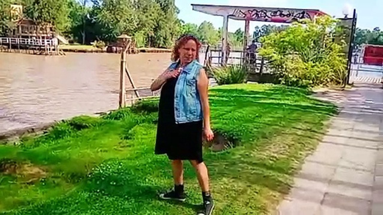 Novia Cumbianchera Si estás en mis brazos canta Giselle Romina Castillo Vargas