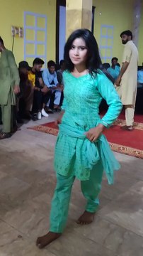 Cute Lovely Girls Dance