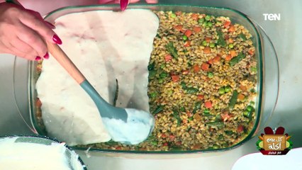 طريقة عمل أرز بالكاري بالبشاميل وسلطة بطاطس بالكرنب مع الشيف فيفيان | كل يوم أكلة