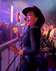 Así se gozó Maribel Guardia el concierto de Juan Luis Guerra