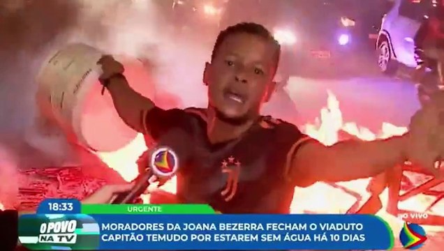 Moradores da Joana Bezerra fecham viaduto em protesto