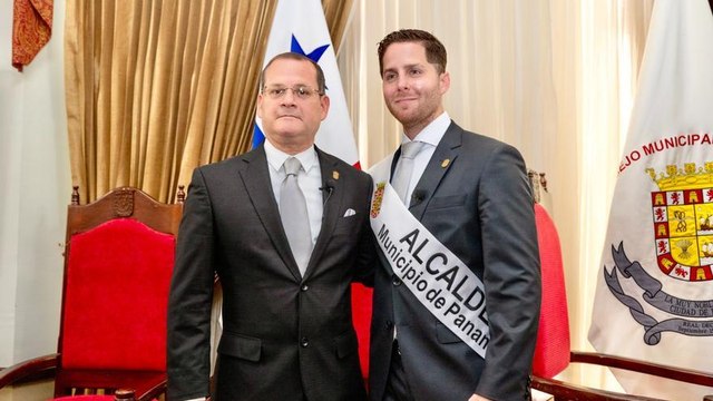 Roberto Ruiz Díaz pone su cargo a disposición del alcalde capitalino Mayer Mizrachi