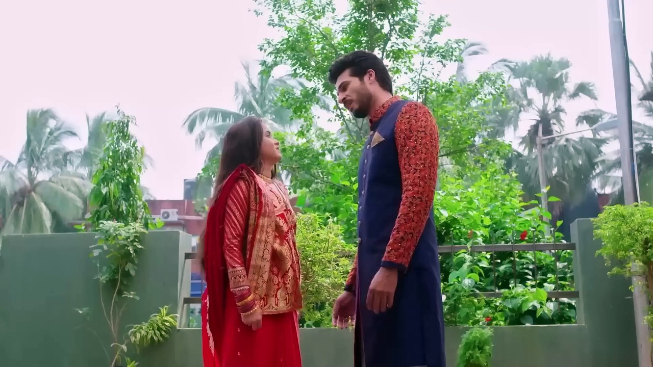 85. Naati Pinky (Ki Lambi Love Story), en español