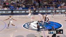 Doncic throws insanse no-look over the head assist