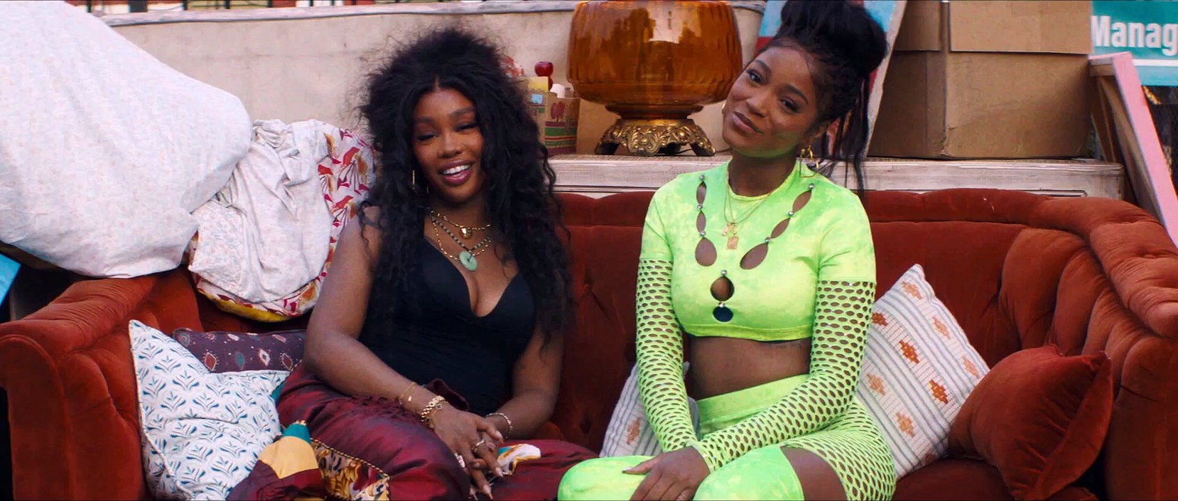 One of Them Days Trailer OV