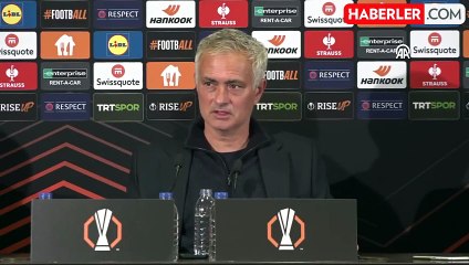 Eski takımına karşı kırmızı kart gören Mourinho İngiliz gazetelerine manşet oldu