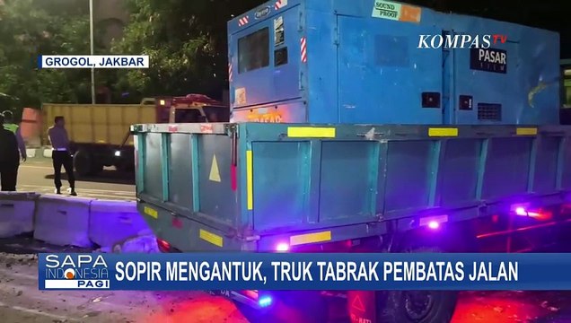 Sopir Mengantuk, Truk Pengangkut Genset Tabrak Separator Transjakarta