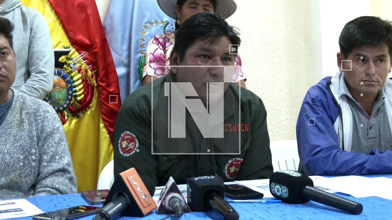 “Ayudamos a transportistas”, dicen ‘evistas’ y reprocharon que ‘nadie piensa en ellos'