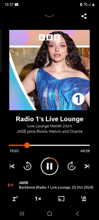 Jade Thirlwall takes swipe at Sunderland in BBC Live Lounge