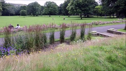 Walk around Manor Heath Park