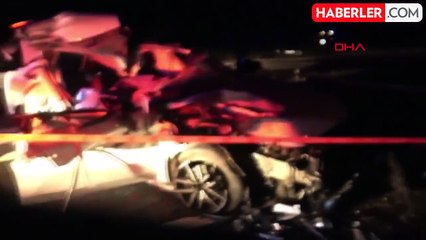 Bolu'da TIR'a Çarpan Otomobilde İki Kişi Hayatını Kaybetti