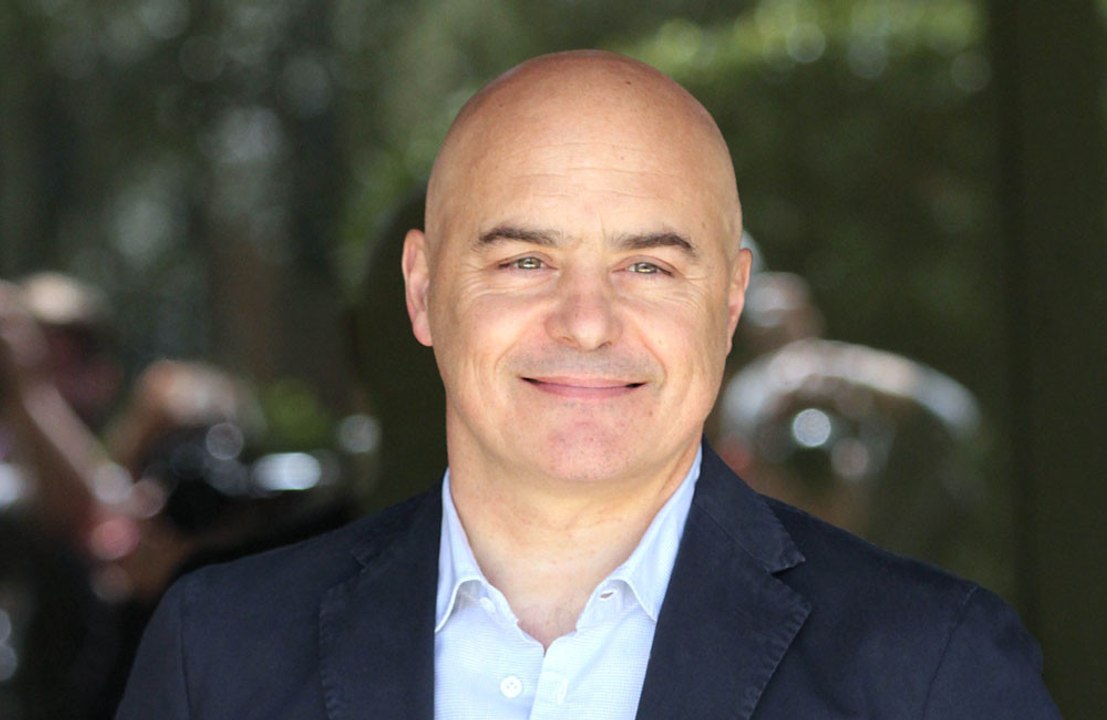Luca Zingaretti e i capelli persi a 20 anni: 'Un problema'