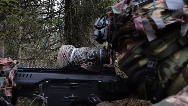 Le immagini spettacolari dell?esercitazione ?Extreme Patrol?: un test estremo per 12 pattuglie di Alpini impegnate in quota per tre giorni e tre notti