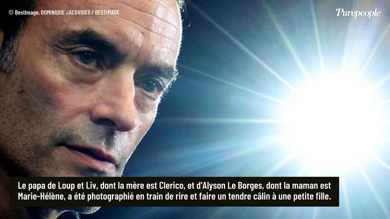 Anthony Delon garde le sourire auprès d'une courageuse fillette