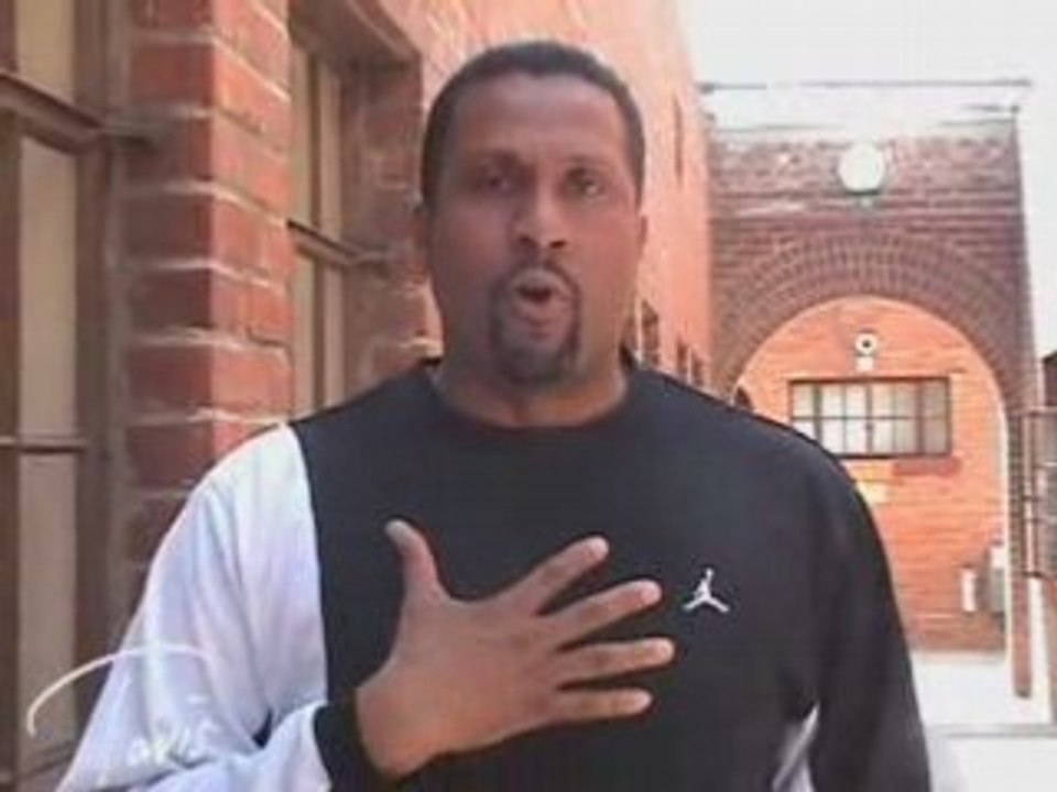 Tavis Smiley's Video Blog - 4/23/08 | PBS