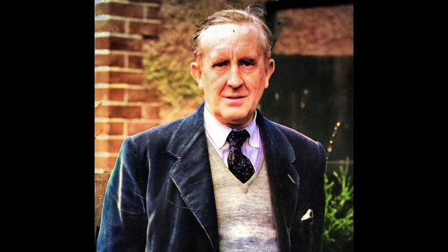 10 Authors Who Became Famous After 45