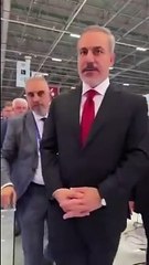 Hakan Fidan'a 'müsaadesiz' soru: Fuarda 'İsrail' protestosuna iki gözaltı