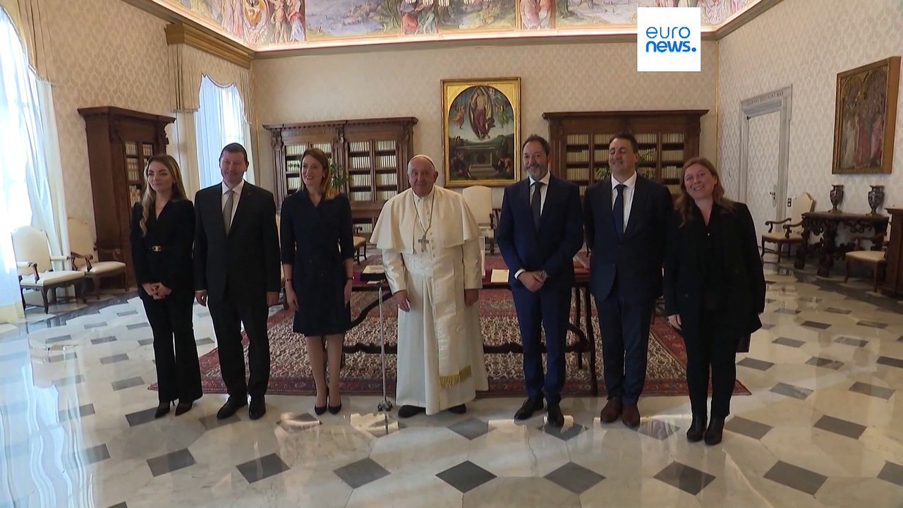 Der Vatikan: Metsola lobt Papst für Förderung des Friedens