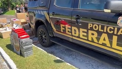 Polícia Federal apreende cocaína e contrabando em caminhão com destino a Cascavel