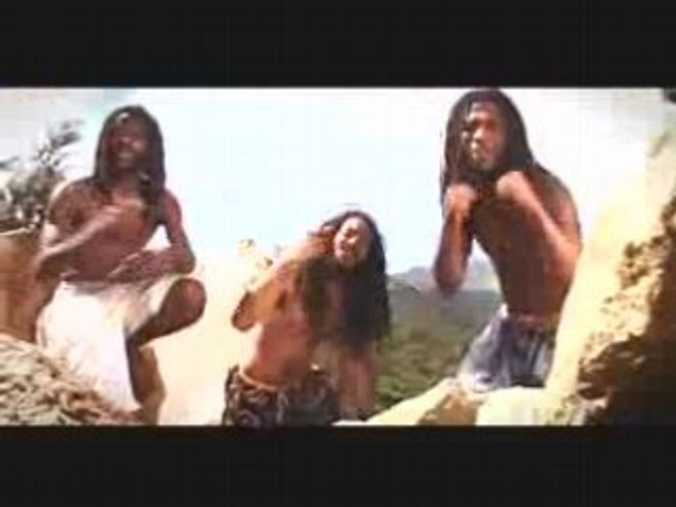 Fefe Typical, Tiwony & Straika D -  Faut K'on Soit Fort