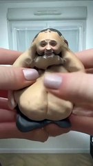 Elle m'a dit que mon corps lui faisait penser à de la pâte à modeler