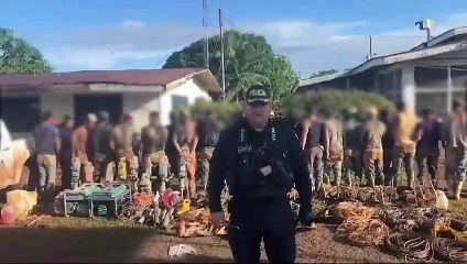 27 oreros dentro de túneles de Crucitas.