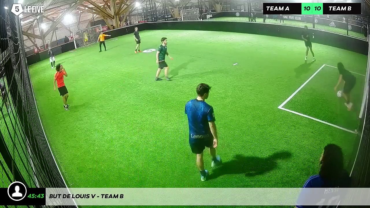 But de Louis V - Team B