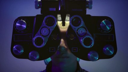 Niño Halcón Duerme Entre Visiones de un Incendio | movie | 2024 | Official Trailer