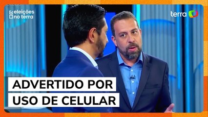 'Sei andar de bicicleta sem rodinha, não preciso ficar lendo', diz Boulos após Nunes usar celular