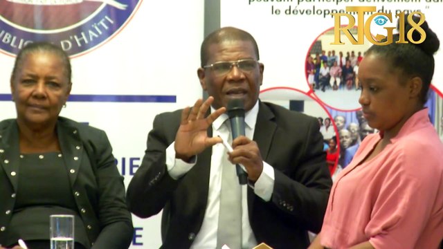 Primati ak Wo Komisarya Dwa Moun òganize yon jounen echanj sou yon pwogram ki rele Place aux Jeunes.