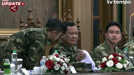 Presiden Prabowo Berikan Hadiah Bagi Taruna-taruni yang Berpartisipasi Parade Senja di Akmil Nagelang