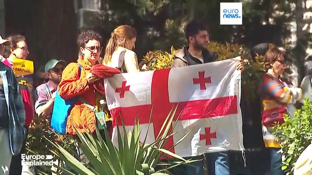 Грузия: «Между миром и войной» или «Между ЕС и Россией»