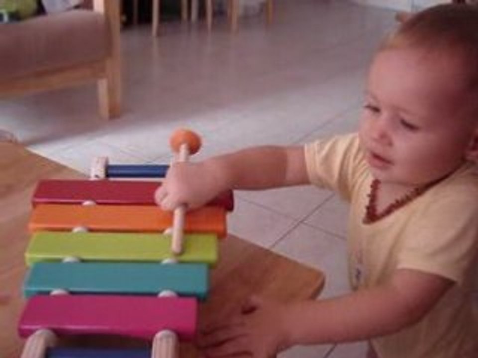 Une petite musicienne !