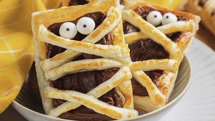 Momias de hojaldre para Halloween - Cocina Fácil