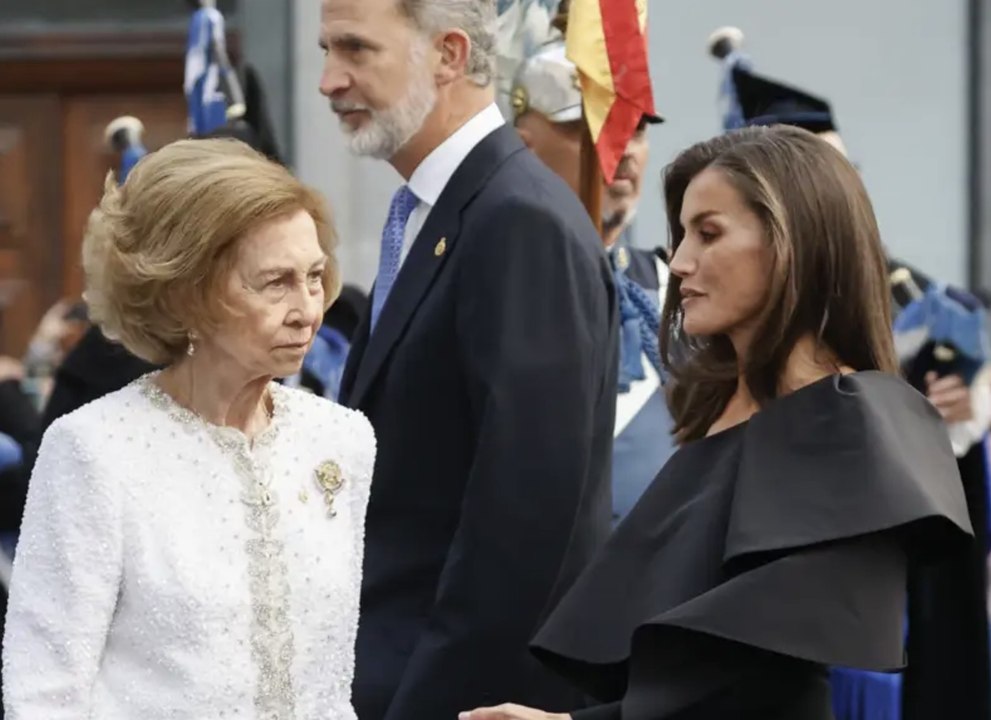 El vídeo que confirma cómo es la verdadera relación de la reina Letizia con su suegra la reina Sofía