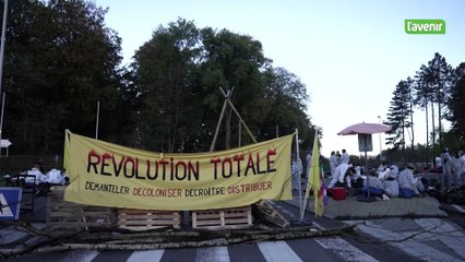 Le site de TotalEnergies à Feluy bloqué par les activistes de Code Rouge