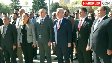 Mansur Yavaş: "Söyleyemeyenlere inat, Ne mutlu Türküm diyene"