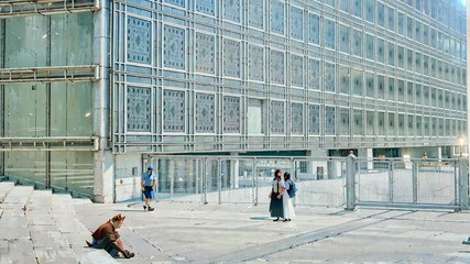 Report de l'Exposition Sur Byblos à l'Institut du Monde Arabe en Raisons de Tensions Géopolitiques
