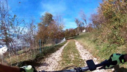 SAVOIE GR9 VTT Les Echelles à Verel-de-montbel